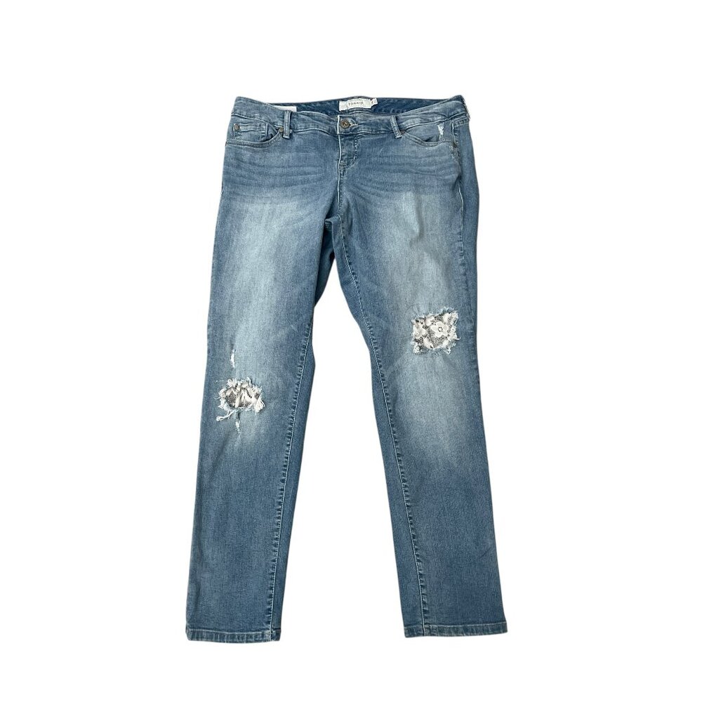Torrid Women’s Boyfriend Mid-Rise Medium Wash Denim Jeans Size 14R x 31L